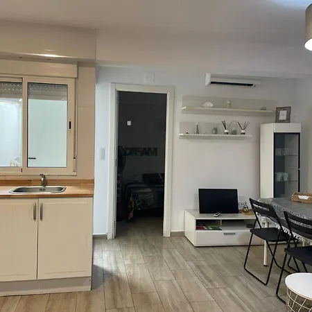 La Bella Beach Museums Apartment
